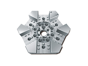 数控加工中心到底累不累?这3点揭秘真实工作状态! 3 图片