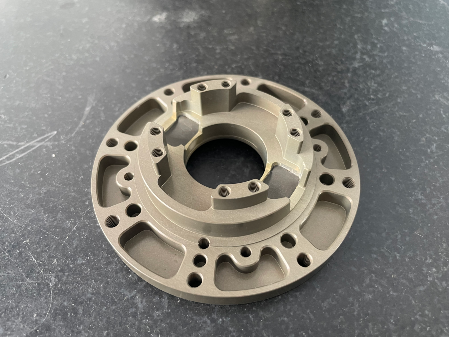 Da4617D740673Bfaa4Ce1C1364Abe010 图片