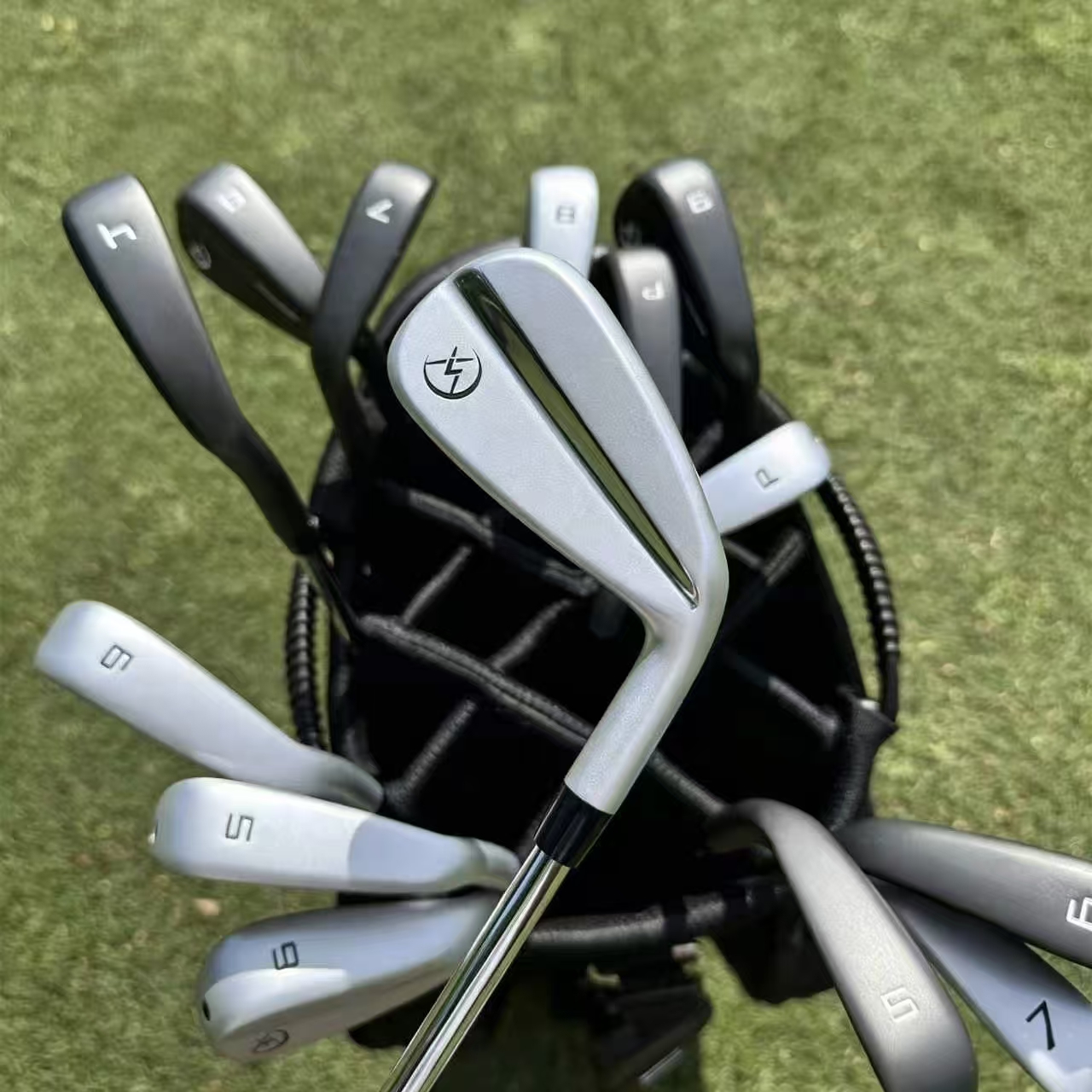 Outward 9 Golf Clubs 4 图片